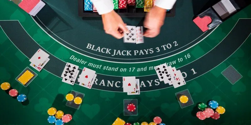 Các lựa chọn trong Blackjack và khi nào nên dùng